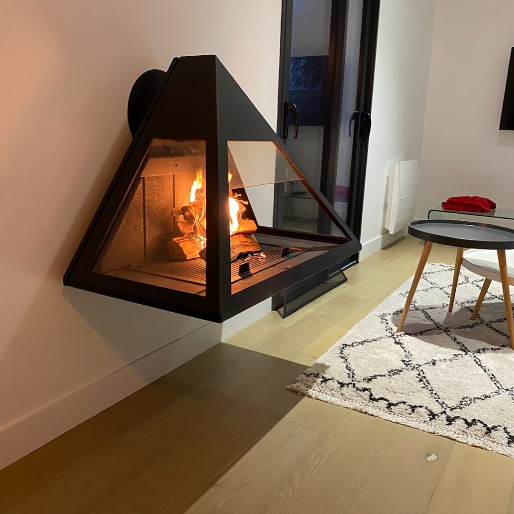 Nos Chemin es M talliques Suspendues Design Marbrerie Cotro